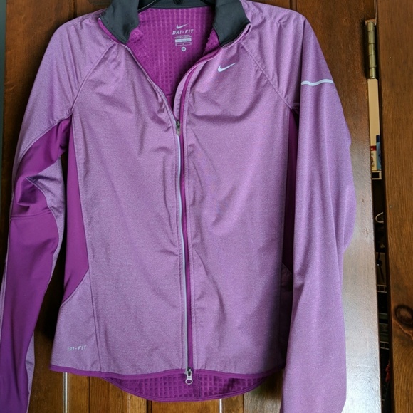 Women's Nike Dri Fit Running Jacket - Picture 1 of 6
